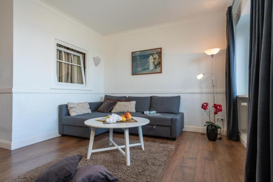 Strandhotel-Heiligenhafen-Wohnung-120-Wellenreiter-Typ-Ii Kültér fotó
