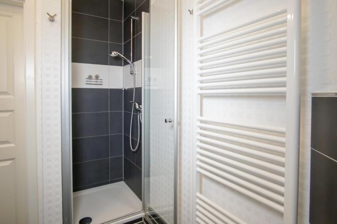 Strandhotel-Heiligenhafen-Wohnung-120-Wellenreiter-Typ-Ii Kültér fotó