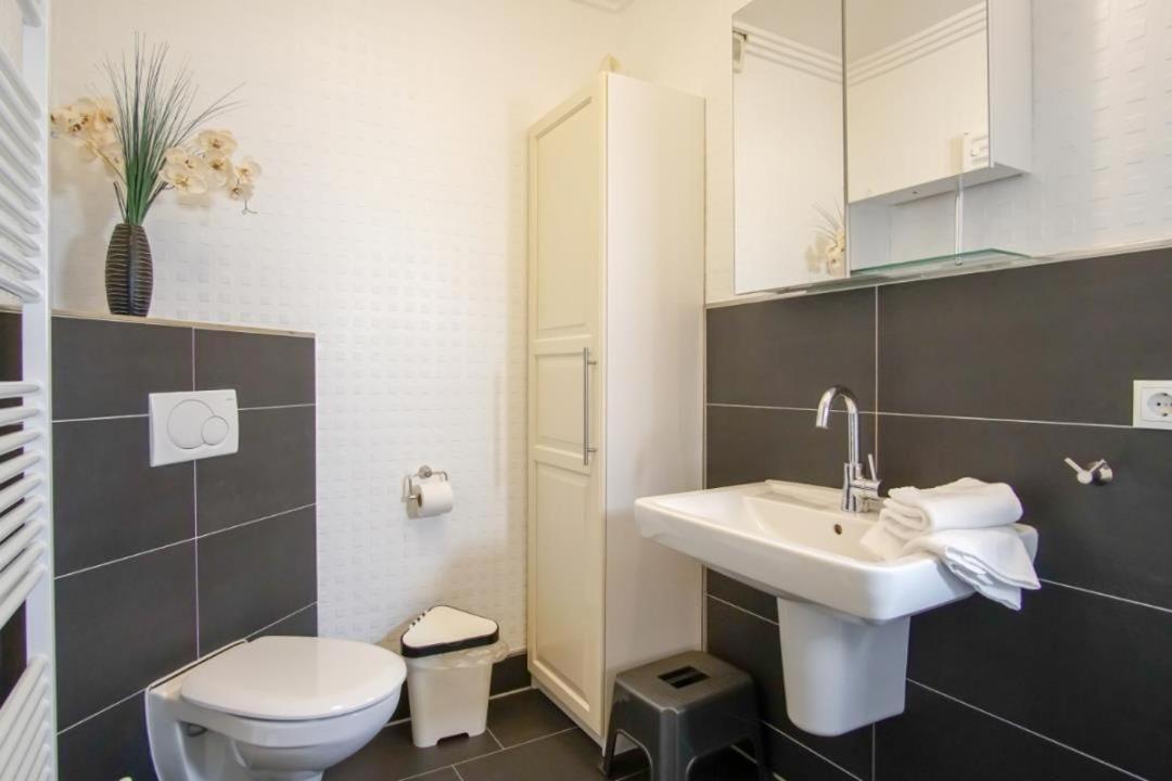 Strandhotel-Heiligenhafen-Wohnung-120-Wellenreiter-Typ-Ii Kültér fotó